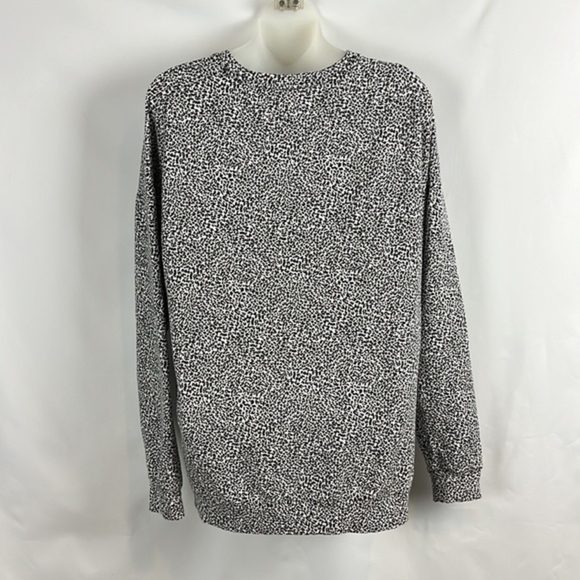 Athleta Studio to Street Animal Cheetah Printed Pullover Sweatshirt Size M - Picture 8 of 10